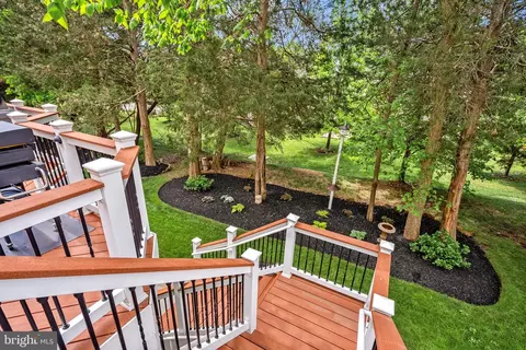 Exterior - 42755 Chatelain Cir, Brambleton, VA 20148 photo 15 of 23