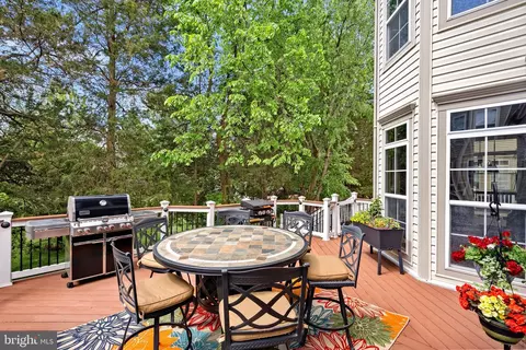 Exterior - 42755 Chatelain Cir, Brambleton, VA 20148 photo 19 of 23