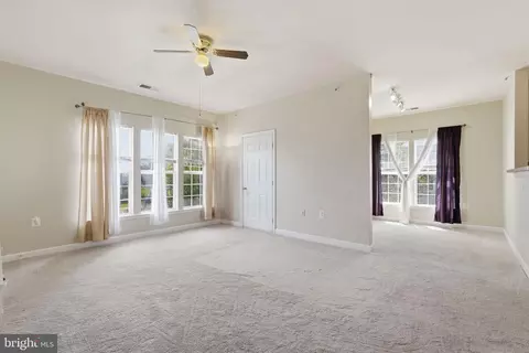 Living - 22668 Blue Elder Ter #304, Brambleton, VA 20148 photo 3 of 6