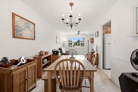 Dining - 7 Red Wing Ct, Sterling, VA 20164 photo 2 of 2