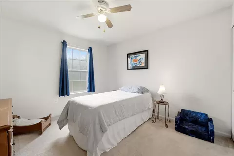 Bedroom - 7 Red Wing Ct, Sterling, VA 20164 photo 3 of 6