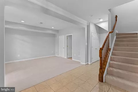 Living - 44253 Huron Ter, Ashburn, VA 20147 photo 1 of 13