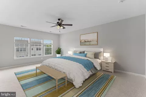 Bedroom - 44253 Huron Ter, Ashburn, VA 20147 photo 1 of 10