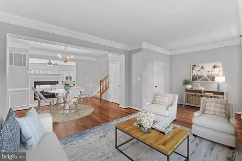 Living - 44253 Huron Ter, Ashburn, VA 20147 photo 5 of 13