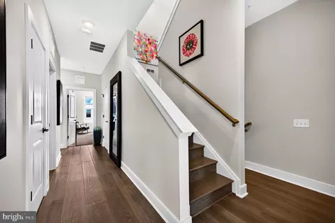 Entry Way - Undisclosed, Ashburn, VA 20147 photo 6 of 8