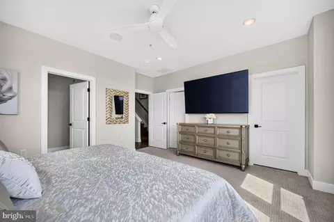 Bedroom - Undisclosed, Ashburn, VA 20147 photo 4 of 10