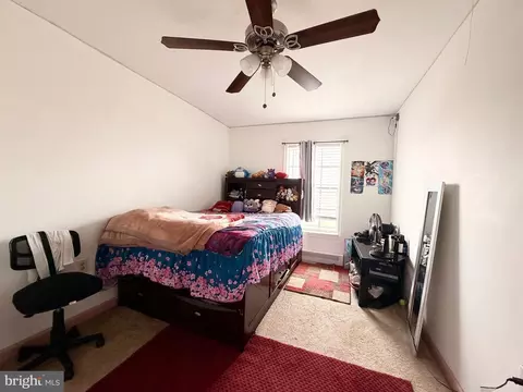 Bedroom - 115 E Concord Ct, Sterling, VA 20164 photo 4 of 6