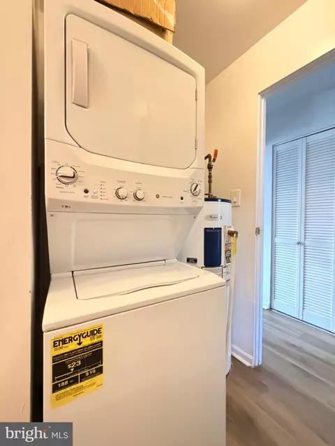 Other - 115 E Concord Ct, Sterling, VA 20164 photo 3 of 9