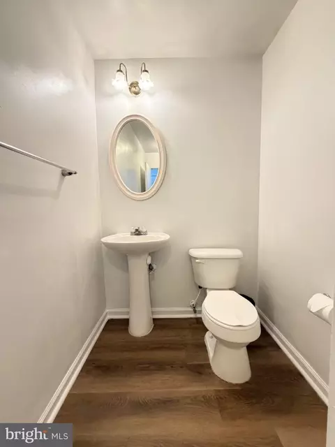 Entry Way - 115 E Concord Ct, Sterling, VA 20164 photo 1 of 2