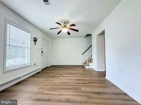 Living - 115 E Concord Ct, Sterling, VA 20164 photo 1 of 2