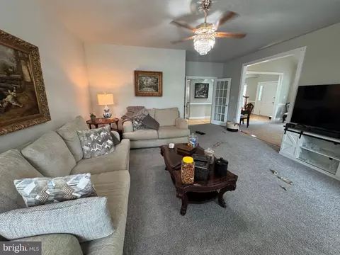 Living - 20153 Valhalla Sq, Ashburn, VA 20147 photo 4 of 5