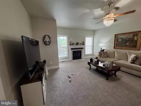 Living - 20153 Valhalla Sq, Ashburn, VA 20147 photo 1 of 5