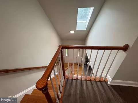 Entry Way - 20153 Valhalla Sq, Ashburn, VA 20147 photo 14 of 14