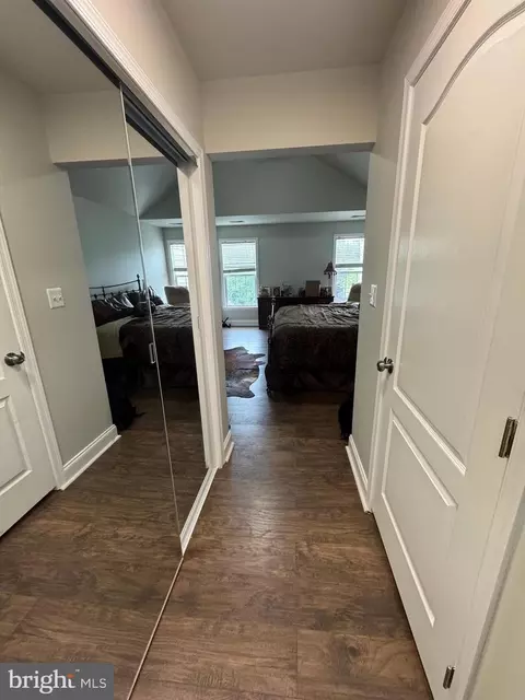 Entry Way - 20153 Valhalla Sq, Ashburn, VA 20147 photo 12 of 14