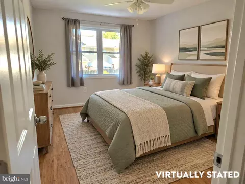 Bedroom - 3 Monarch Dr, Sterling, VA 20164 photo 3 of 6