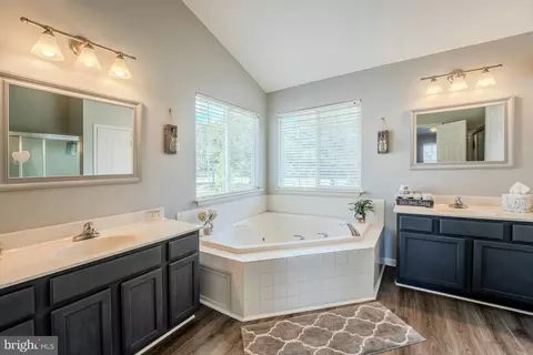 Other - 44226 Mohave Dr, Ashburn, VA 20147 photo 7 of 10