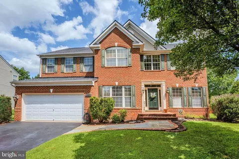 44226 Mohave Dr, Ashburn, VA 20147