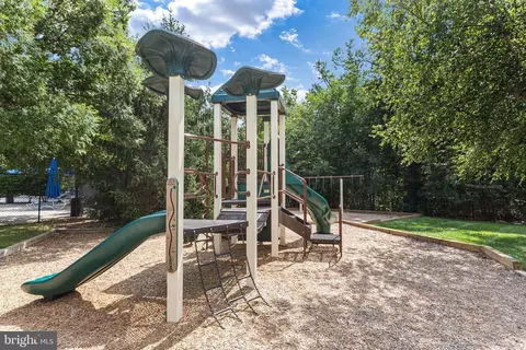Other - 21614 Goodwin Ct, Ashburn, VA 20148 photo 5 of 9