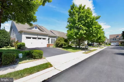 44382 Cedar Heights Dr, Ashburn, VA 20147