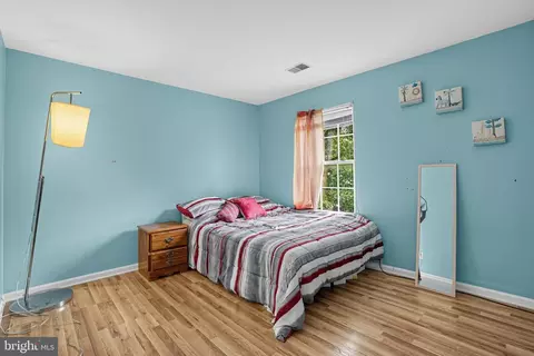 Bedroom - 46495 Primula Ct, Sterling, VA 20165 photo 5 of 5