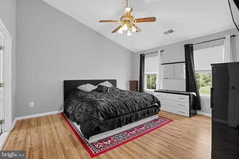Bedroom - 46495 Primula Ct, Sterling, VA 20165 photo 1 of 5