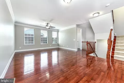 Living - 23253 Tradewind Dr, Ashburn, VA 20148 photo 2 of 8