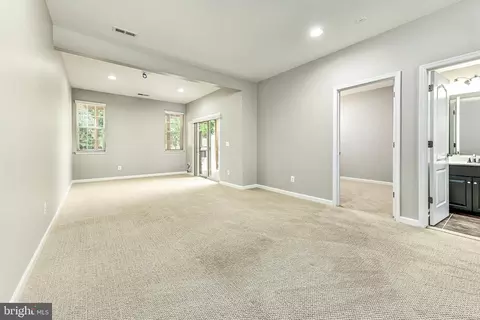 Living - 23253 Tradewind Dr, Ashburn, VA 20148 photo 6 of 8