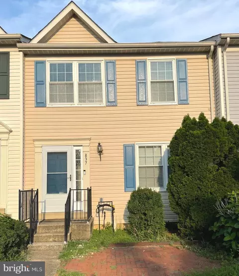 837 Vanderbilt Ter SE, Leesburg, VA 20175