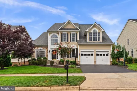 19508 Mill Dam Pl, Leesburg, VA 20176