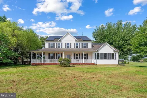 12051 Mountain Watch Ct, Lovettsville, VA 20180