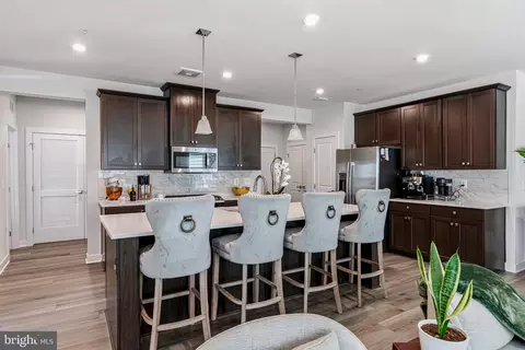 46294 Mount Milstead Ter #101, Sterling, VA 20164