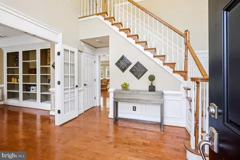 Entry Way - 47557 Compton Cir, Sterling, VA 20165 photo 1 of 4