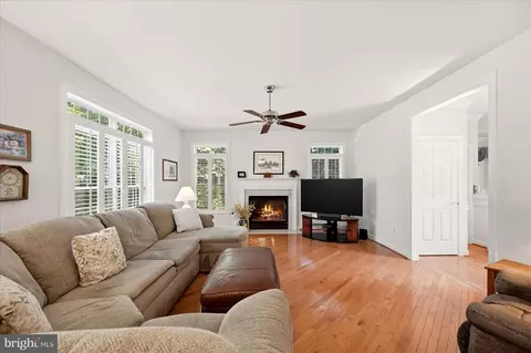 Other - 45539 Lakeside Dr, Sterling, VA 20165 photo 5 of 11