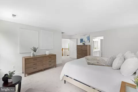 Bedroom - 43412 Sperrin Ct, Ashburn, VA 20147 photo 4 of 7