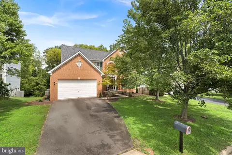 Exterior - 43412 Sperrin Ct, Ashburn, VA 20147 photo 3 of 14