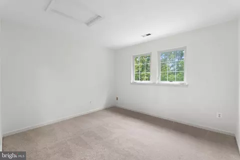 Bedroom - 43412 Sperrin Ct, Ashburn, VA 20147 photo 7 of 7
