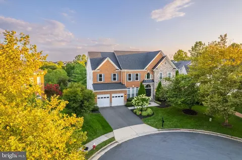 41897 White Mountain Ct, Aldie, VA 20105