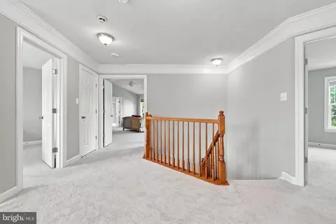 Entry Way - 43280 John Danforth Ct, Ashburn, VA 20147 photo 11 of 22