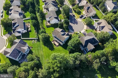 View/Area - 43280 John Danforth Ct, Ashburn, VA 20147 photo 5 of 6