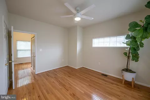 Bedroom - 21775 Bancroft Ct, Ashburn, VA 20147 photo 2 of 2