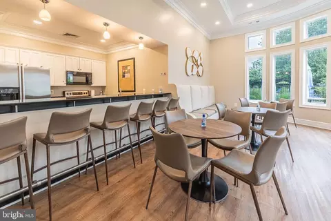 Dining - 21775 Bancroft Ct, Ashburn, VA 20147 photo 2 of 2