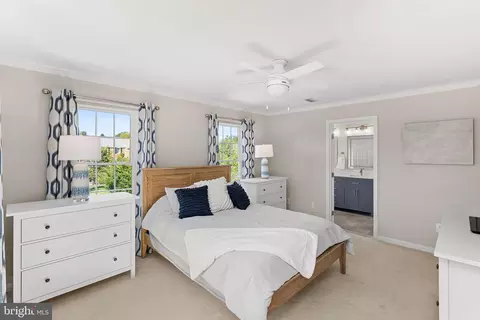 Bedroom - 21160 Dray Ter, Ashburn, VA 20147 photo 1 of 7