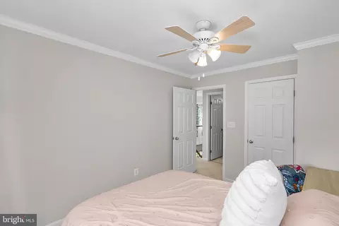 Bedroom - 21160 Dray Ter, Ashburn, VA 20147 photo 5 of 7