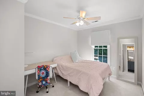 Bedroom - 21160 Dray Ter, Ashburn, VA 20147 photo 4 of 7