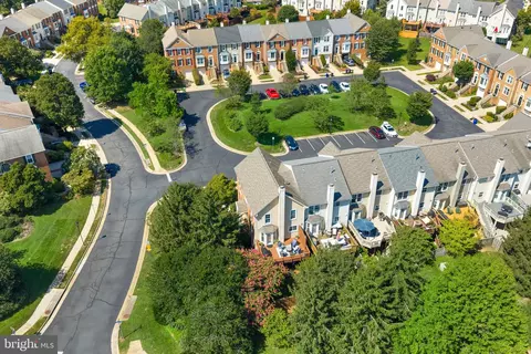 View/Area - 21160 Dray Ter, Ashburn, VA 20147 photo 5 of 11