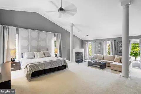 Bedroom - 42673 Silverthorne Ct, Broadlands, VA 20148 photo 1 of 6
