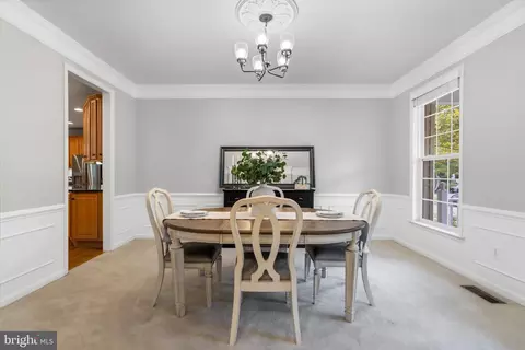 Dining - 21364 Scara Pl, Broadlands, VA 20148 photo 2 of 2