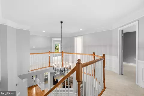 Entry Way - 21364 Scara Pl, Broadlands, VA 20148 photo 4 of 5