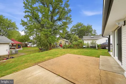 Exterior - 1201 E Holly Ave, Sterling, VA 20164 photo 7 of 7