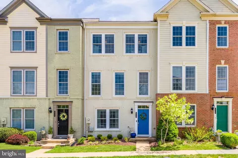 314 Virginia Wildflower Ter SE, Leesburg, VA 20175